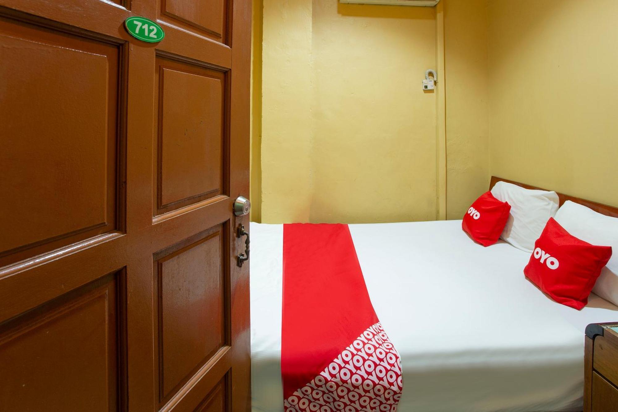Spot On 90137 Casavilla Hotel Pudu Kuala Lumpur Exterior foto
